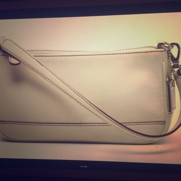 Handbags - Small coach bag All leather final offer